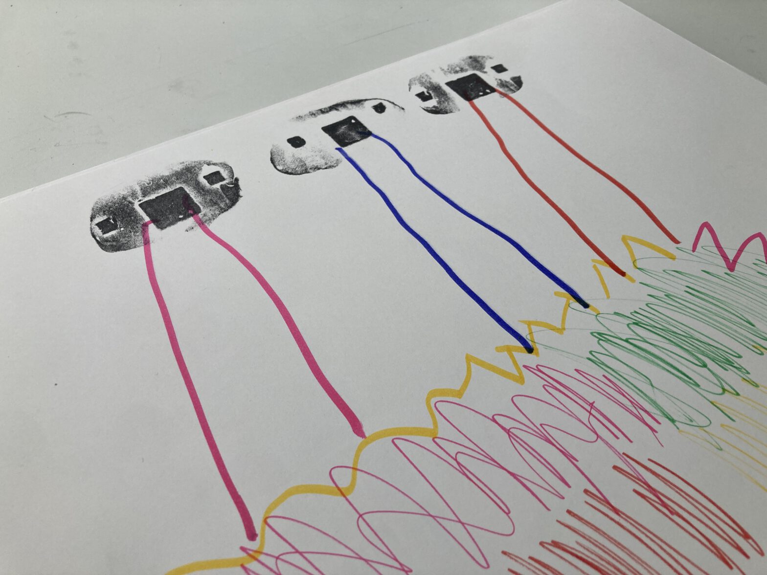 Ausstellung „Family Heirlooms“